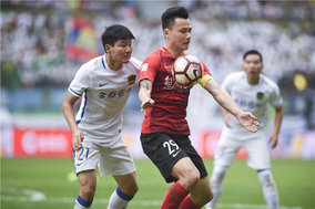 K77梅开二度杜埃破门 巴黎3-0领跑积分榜
